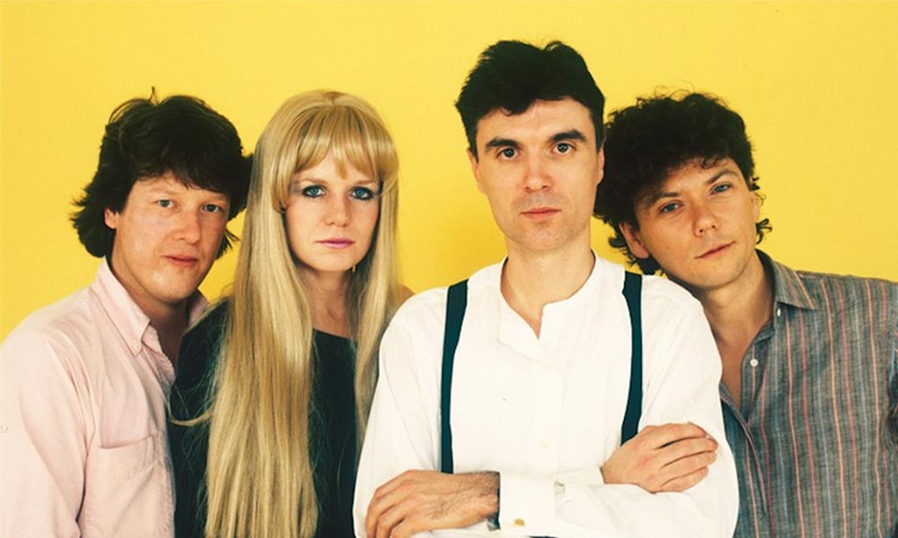 Talking Heads: 50 Χρόνια από την πρώτη εμφάνιση με το επίσημο video για το “Psycho Killer”