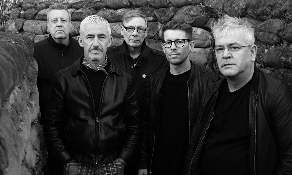 Sad Lovers and Giants Live in Athens – Η επιστροφή των post-punk θρύλων στο Gagarin 205