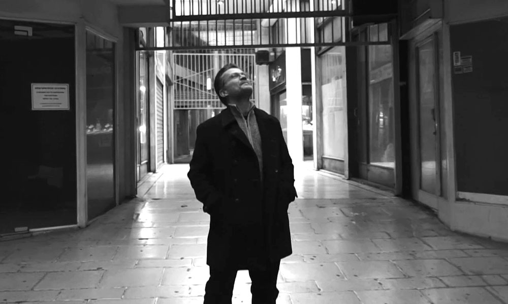 «Λαβύρινθος» του Δημήτρη Αθανίτη: Η αθέατη Αθήνα στη μεγάλη οθόνη από 1 Ιανουαρίου