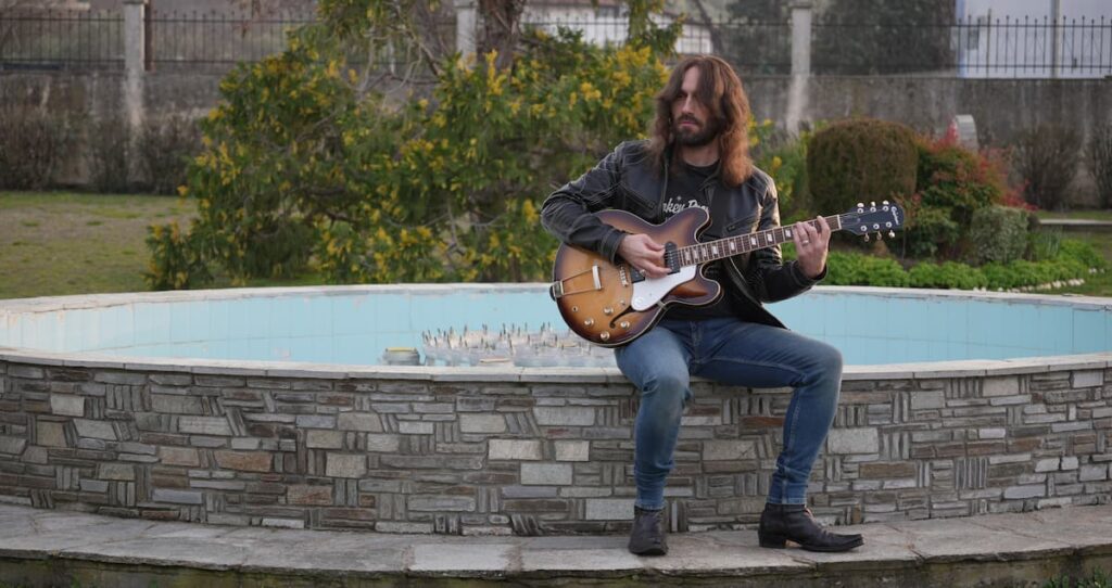 25 χρόνια The Skelters: Από τους Beatles στο “Con Man’s Chronicles”