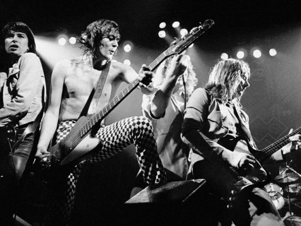 7 Θρυλικά Rock Συγκροτήματα των 70s που Όρισαν το Classic Rock