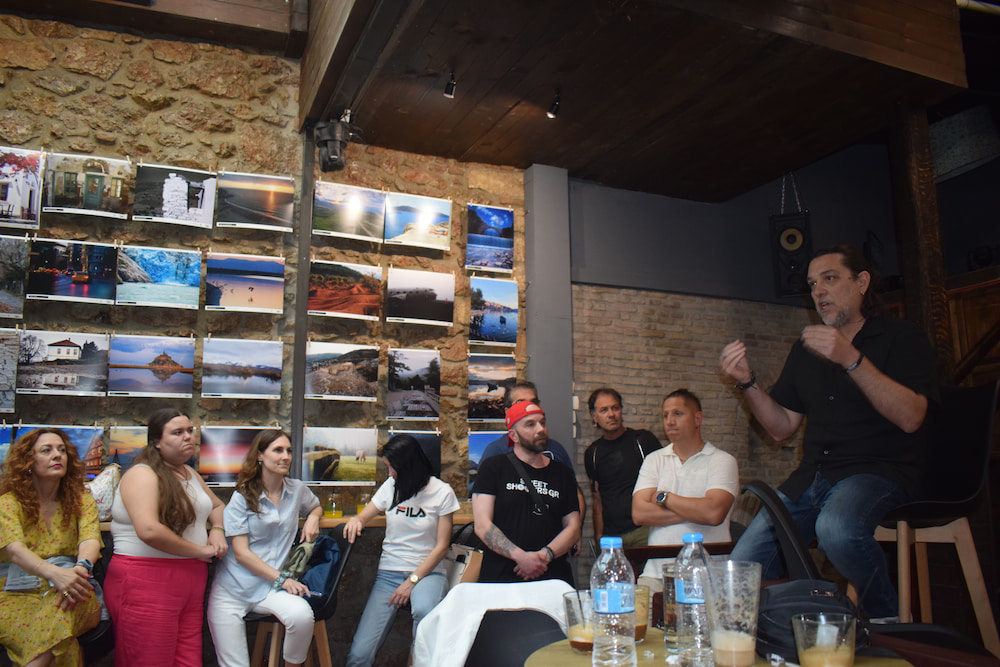 Street Shooters GR: Ο κόσμος υπάρχει μόνο όταν τον μοιράζεσαι