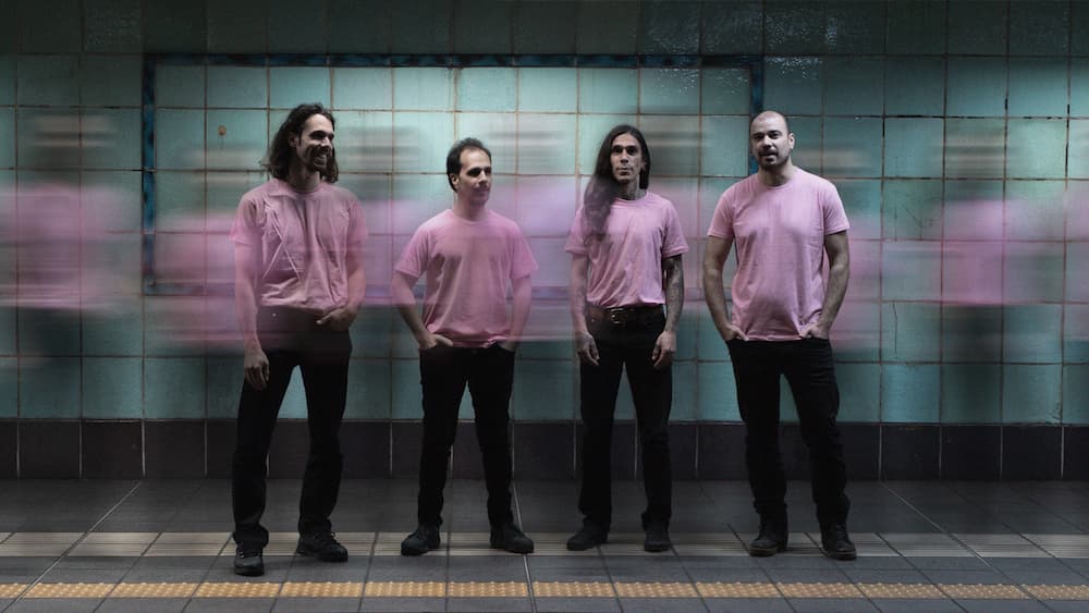 COMMON PEOPLE ‘Next in Line’ - 35 Λεπτά Ωμής Rock 'n' Roll Ενέργειας