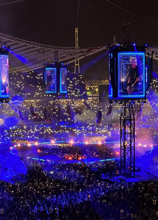 Metallica ΟΑΚΑ 2026: Η εντυπωσιακή κυκλική in-the-round σκηνή και το Snake Pit γεμάτο από 80.000 fans στην Αθήνα