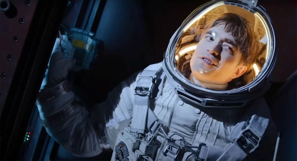 Mickey 17: Ο Robert Pattinson και ο Bong Joon-ho υπογράφουν το πιο fun sci-fi της χρονιάς