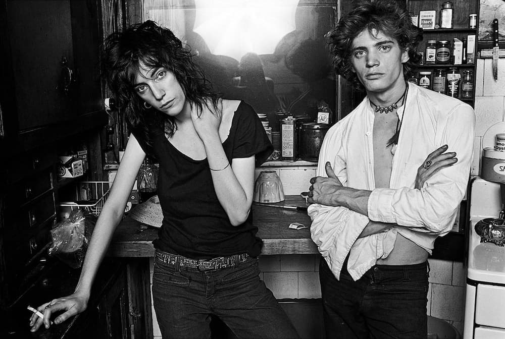 Patti Smith: Η ιέρια της Punk ποίησης στον Λυκαβηττό – Μια μυσταγωγία κάτω από τα αστέρια της Αθήνας