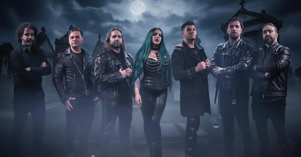Οι Risen Crow Παρουσιάζουν το "Black Widow": Μια Gothic/Symphonic Metal Κατάβαση στον Τρόμο