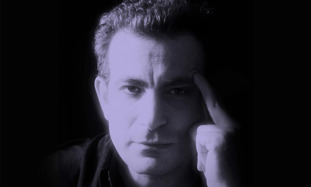 Ian Ikon: Μια Νέα, Ατμοσφαιρική Οπτική Μέσα από το Single «Under My Skin»