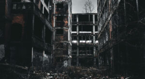 Ελληνικό Urbex: 4 Εγκαταλελειμμένα Μέρη στην Ελλάδα που Κρύβουν Ιστορίες και Μυστήριο