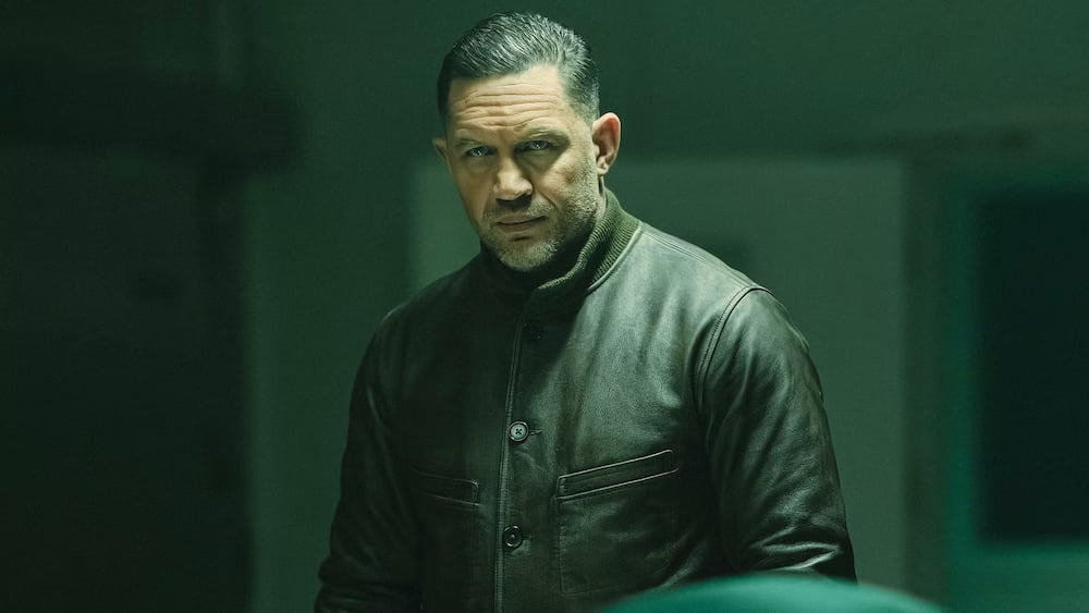 «MobLand»: Πώς το νέο γκανγκστερικό έπος με τον Tom Hardy σκαρφάλωσε στην κορυφή του Netflix