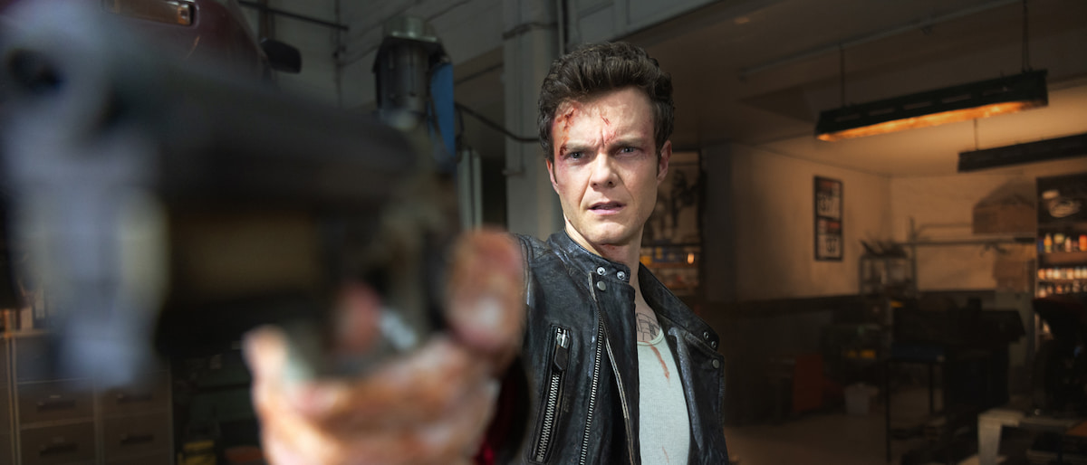 Γιατί το «Novocaine» με τον Jack Quaid Έχει Καθηλώσει το Ελληνικό κοινό του Netflix
